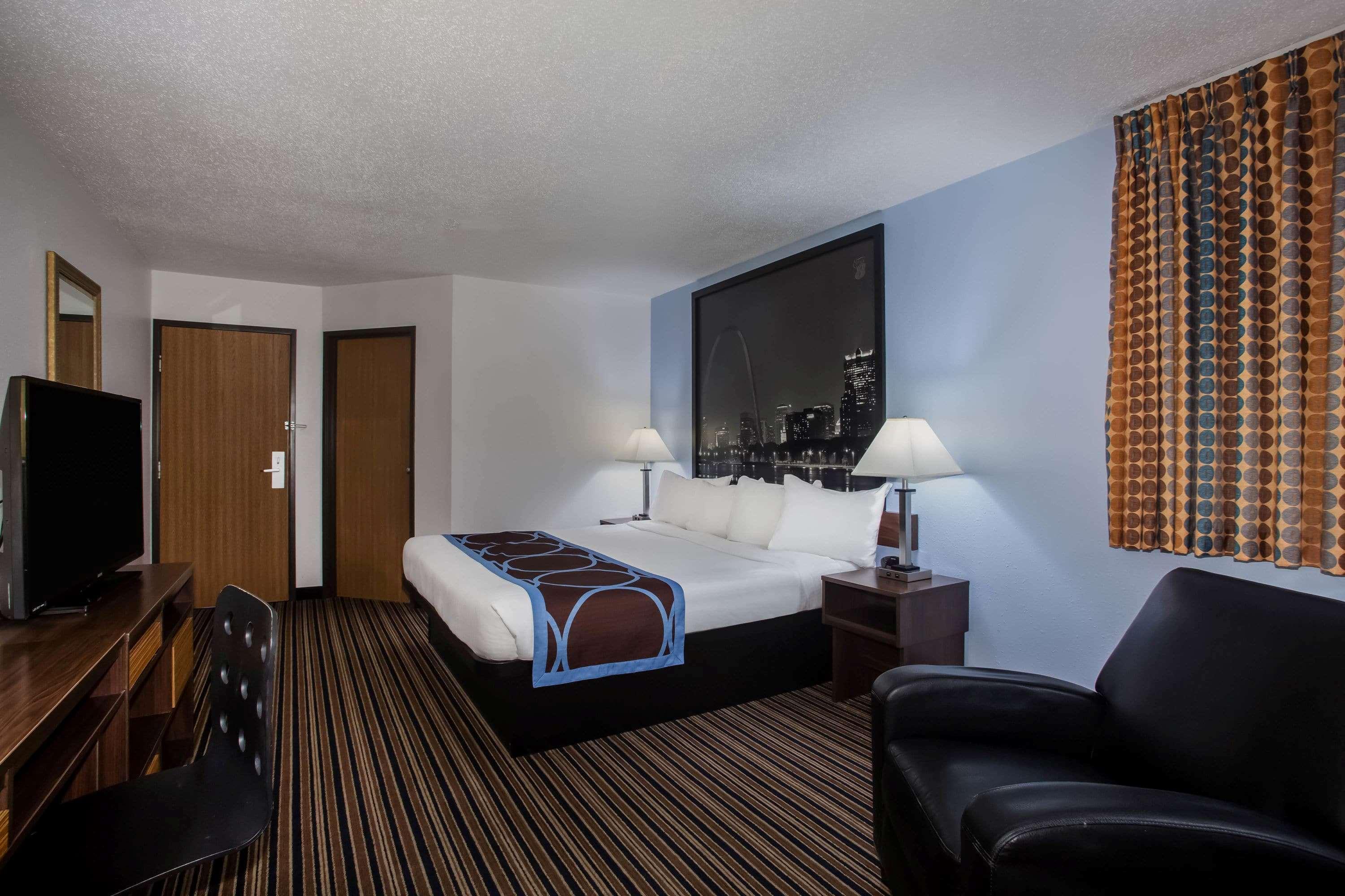 Hotel Super 8 By Wyndham Washington Extérieur photo