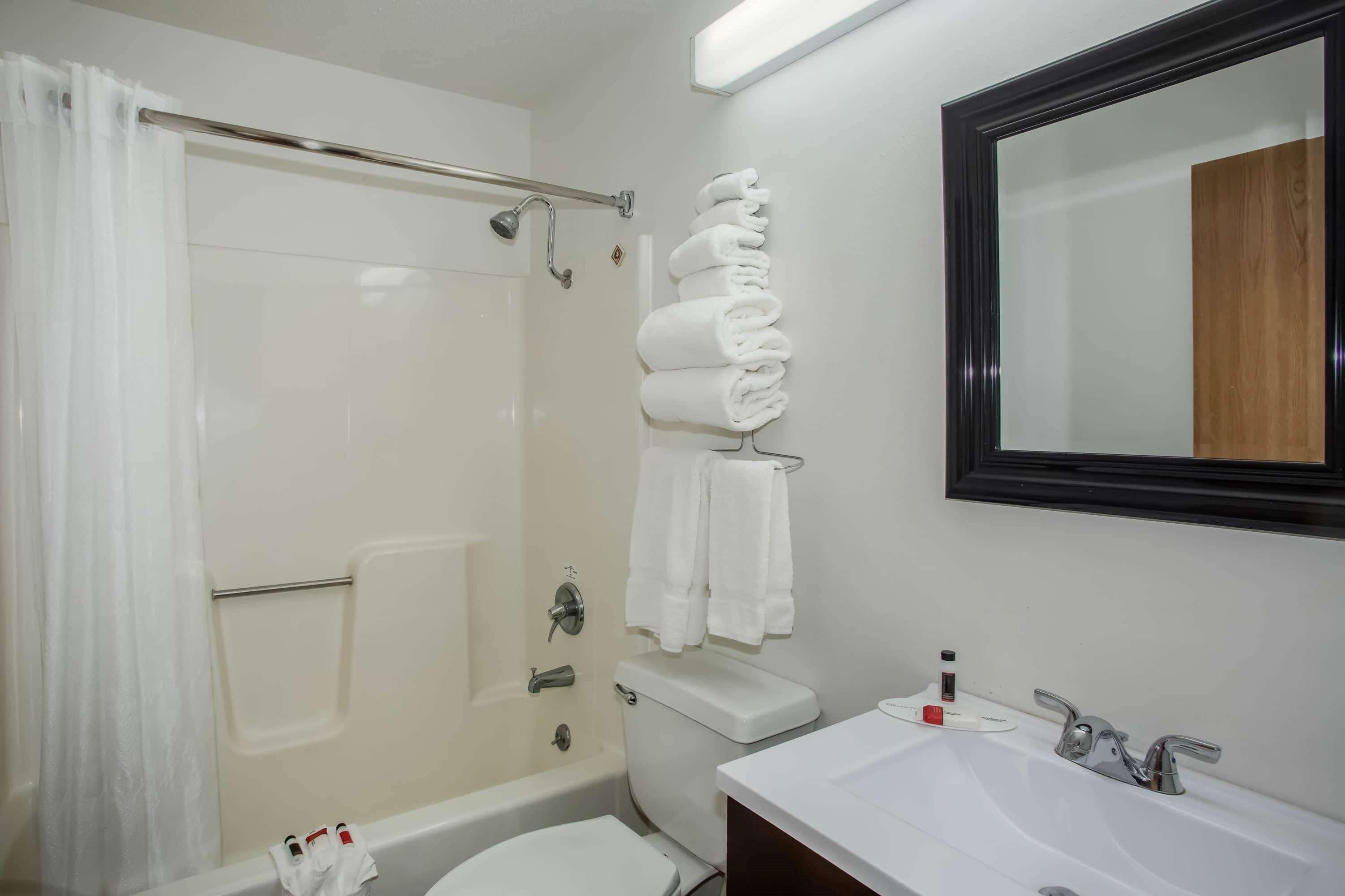 Hotel Super 8 By Wyndham Washington Extérieur photo